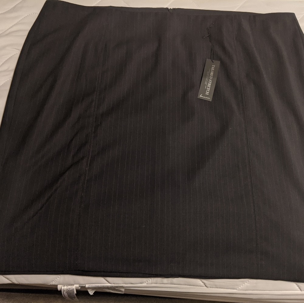 NWT Navy with Lavender Pinstripe Pencil Skirt